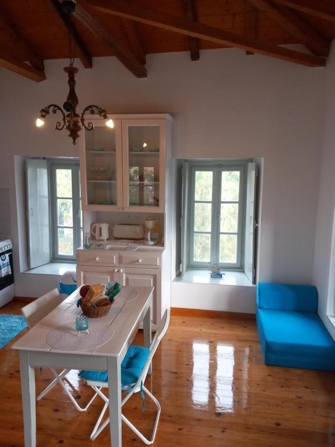 Iolis Loft Hydra Apartamento Exterior foto