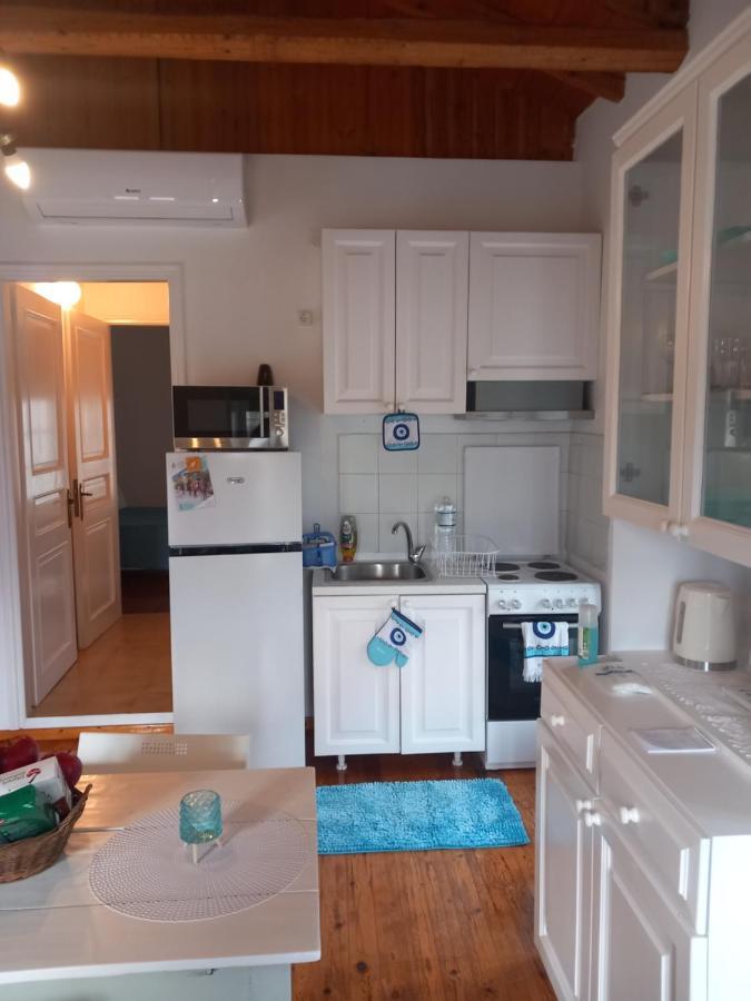 Iolis Loft Hydra Apartamento Exterior foto
