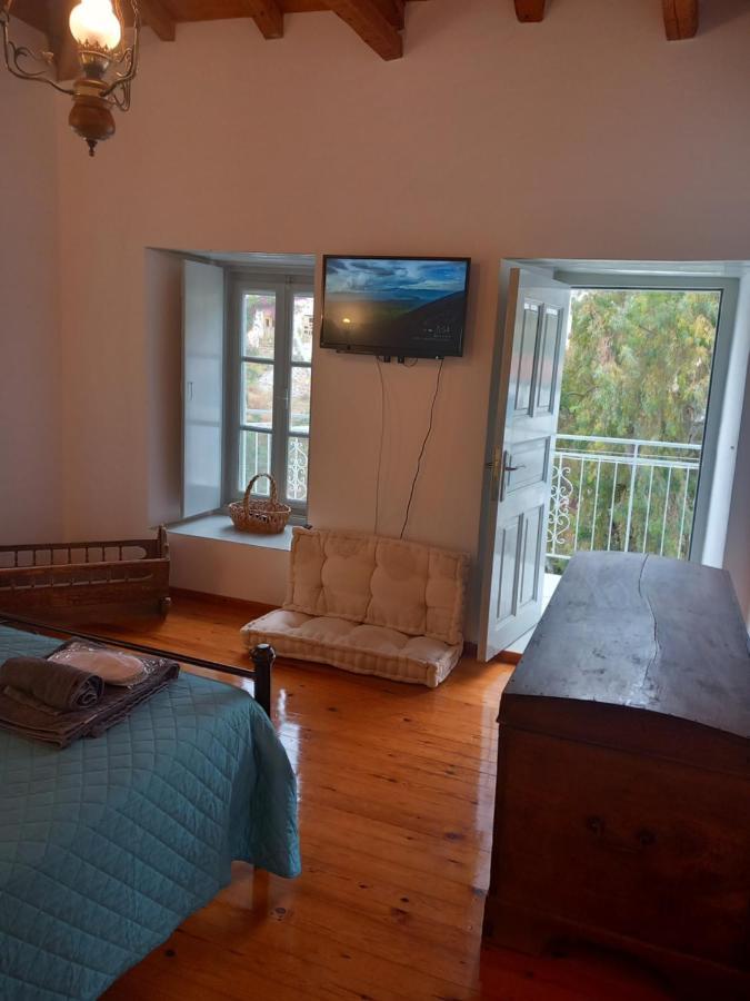 Iolis Loft Hydra Apartamento Exterior foto
